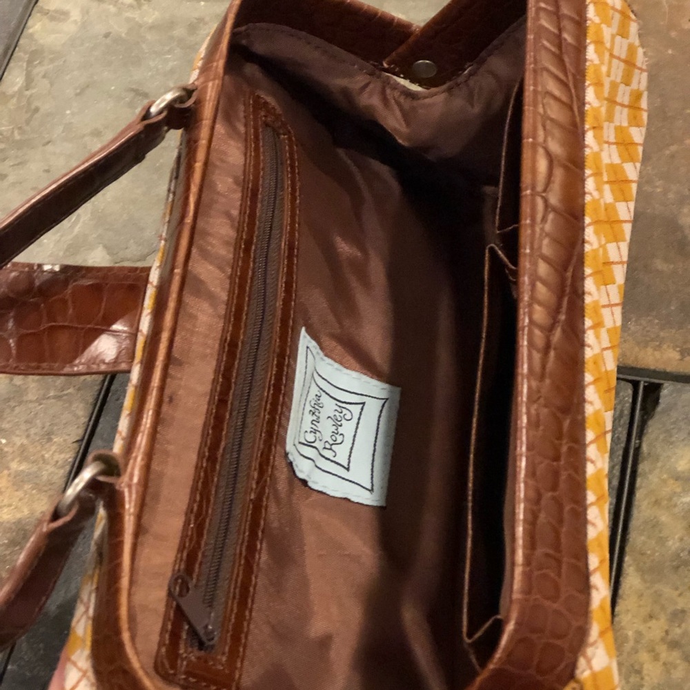 Cynthia Rowley Argyle satchel - Picture 4 of 4